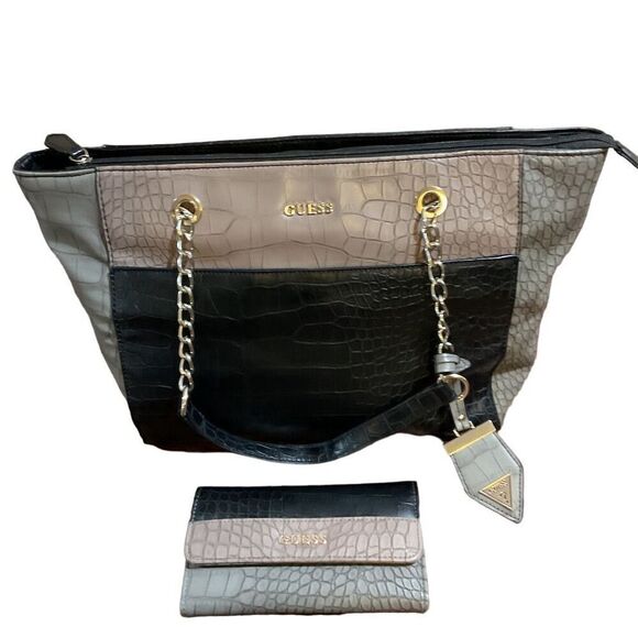 Guess Shoulder Tote Bag & Wallet Set Color Block Croc Print Chain Accent Black​​ - Picture 3 of 16